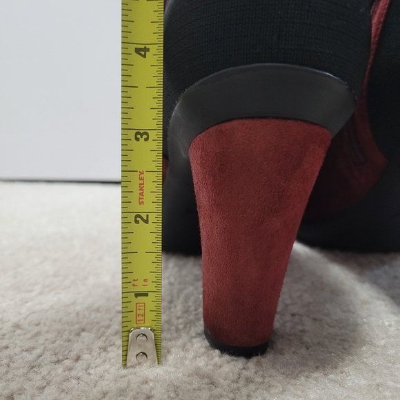 GEOX Heeled Bootie - Garnet, size US 9.5 - Picture 8 of 10
